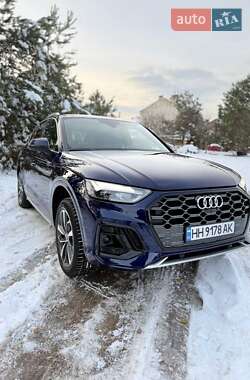 Внедорожник / Кроссовер Audi Q5 2021 в Львове