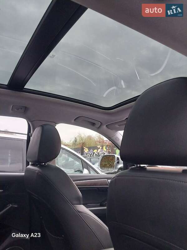 Внедорожник / Кроссовер Audi Q5 2014 в Луцке