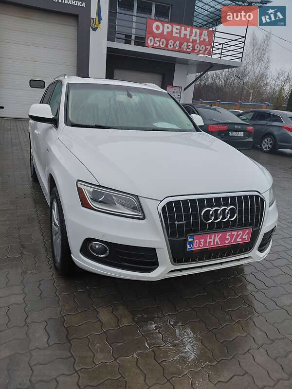 Внедорожник / Кроссовер Audi Q5 2012 в Золочеве
