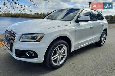 Позашляховик / Кросовер Audi Q5 2015 в Бурштині