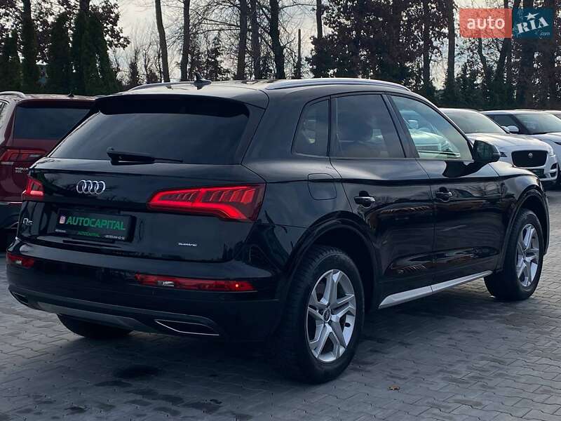 Позашляховик / Кросовер Audi Q5 2018 в Києві