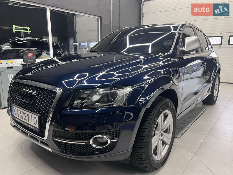 Внедорожник / Кроссовер Audi Q5 2011 в Киеве