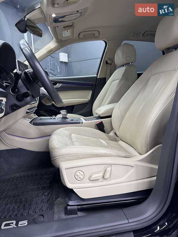 Внедорожник / Кроссовер Audi Q5 2019 в Коломые