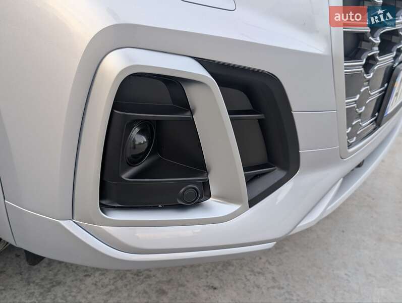 Позашляховик / Кросовер Audi Q5 2024 в Борисполі