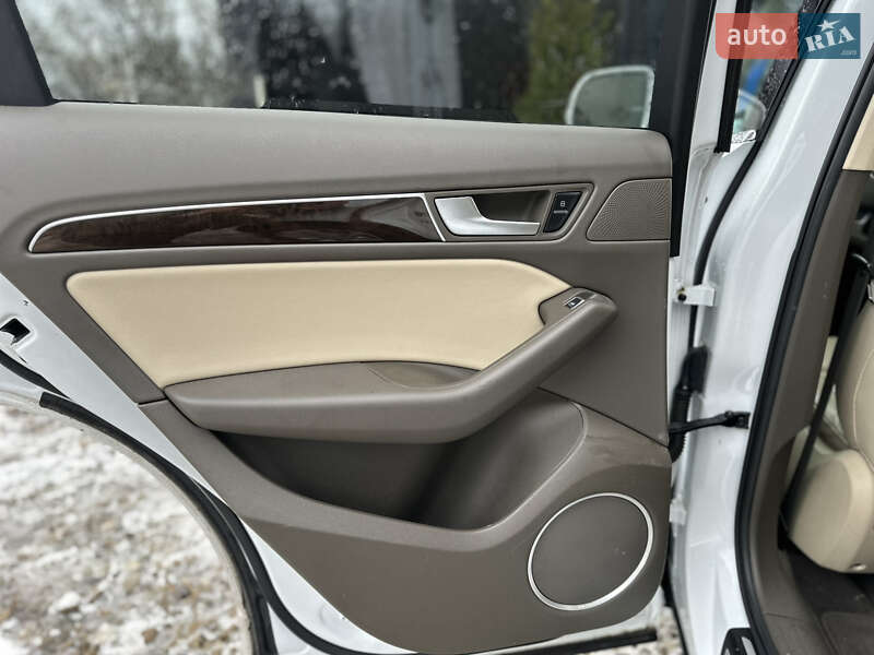 Внедорожник / Кроссовер Audi Q5 2012 в Львове