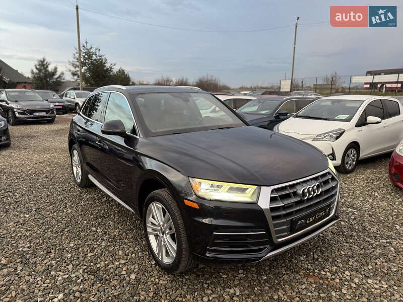 Внедорожник / Кроссовер Audi Q5 2017 в Ивано-Франковске