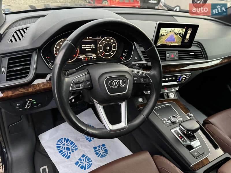 Внедорожник / Кроссовер Audi Q5 2017 в Ивано-Франковске