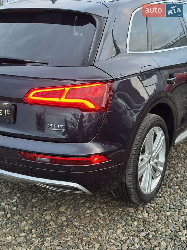 Внедорожник / Кроссовер Audi Q5 2017 в Ивано-Франковске