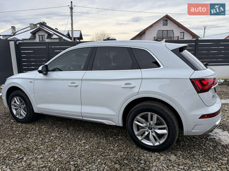 Позашляховик / Кросовер Audi Q5 2024 в Стрию