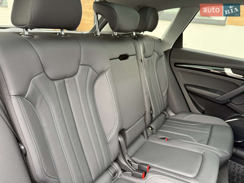 Позашляховик / Кросовер Audi Q5 2024 в Стрию