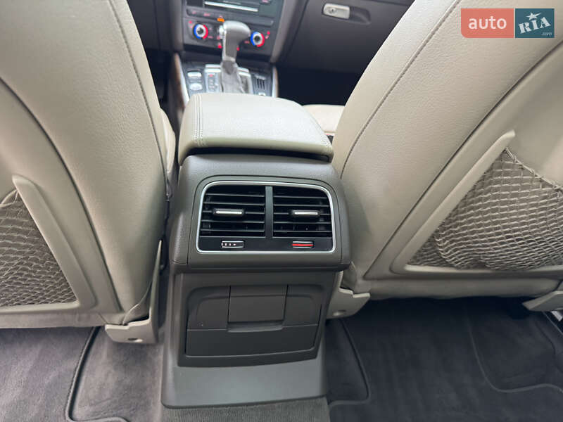 Внедорожник / Кроссовер Audi Q5 2014 в Днепре