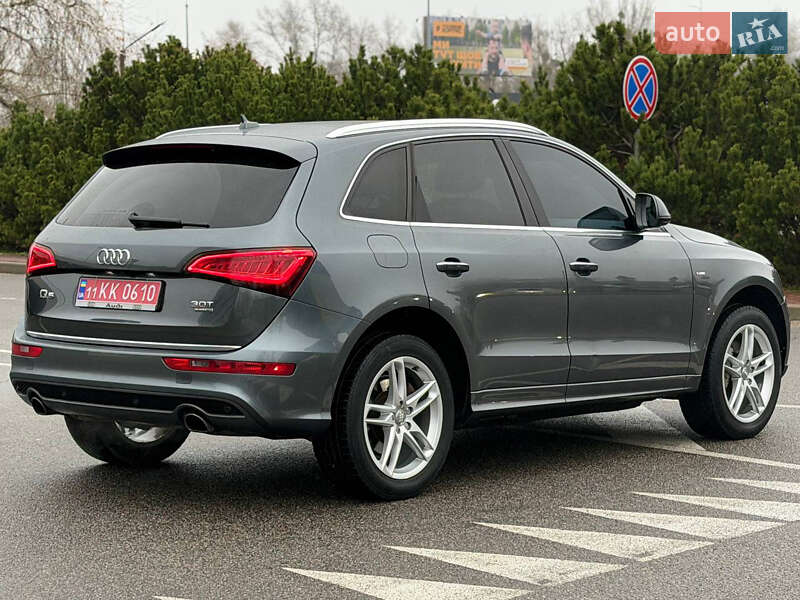 Позашляховик / Кросовер Audi Q5 2015 в Києві