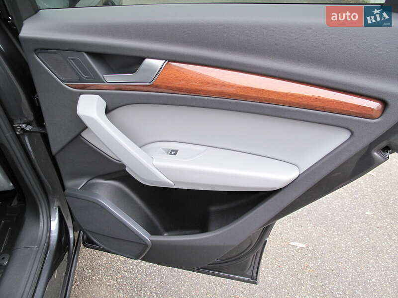 Внедорожник / Кроссовер Audi Q5 2023 в Киеве фото 104 Внедорожник / Кроссовер Audi Q5 2023 в Киеве