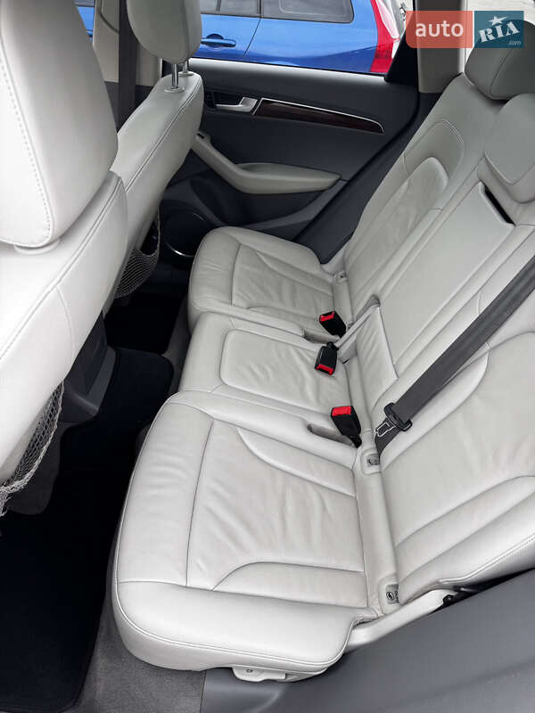 Внедорожник / Кроссовер Audi Q5 2012 в Софиевской Борщаговке фото 23 Внедорожник / Кроссовер Audi Q5 2012 в Софиевской Борщаговке