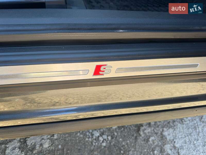 Внедорожник / Кроссовер Audi Q5 2022 в Тернополе