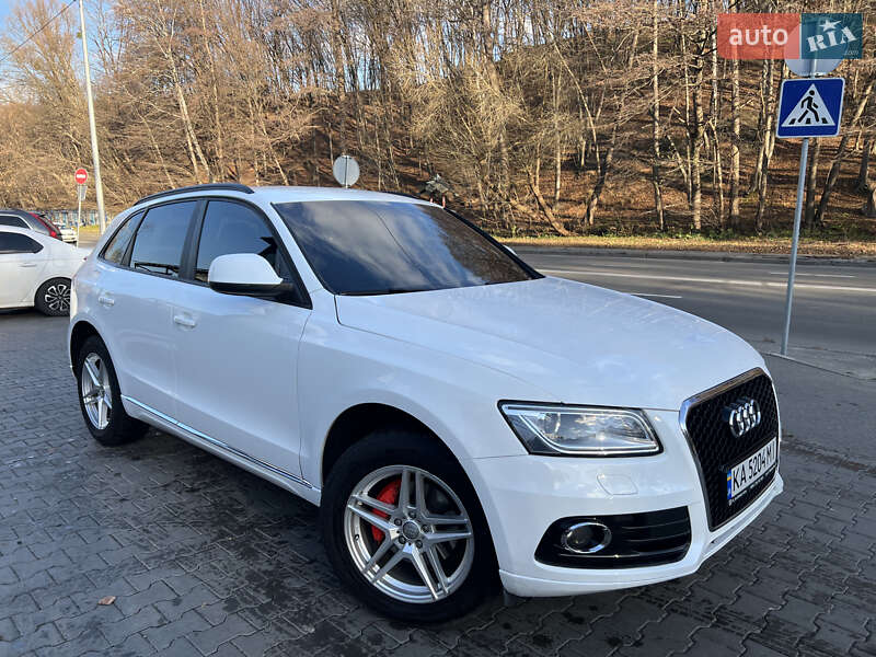 Позашляховик / Кросовер Audi Q5 2014 в Києві