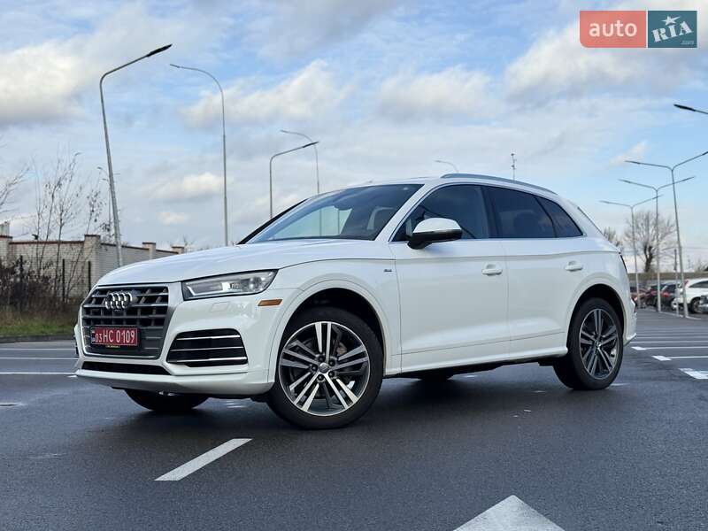 Внедорожник / Кроссовер Audi Q5 2018 в Киеве