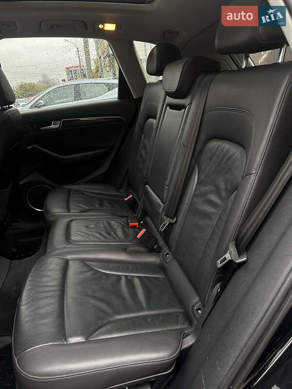 Внедорожник / Кроссовер Audi Q5 2015 в Сумах