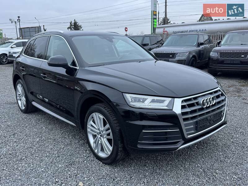 Внедорожник / Кроссовер Audi Q5 2019 в Тернополе