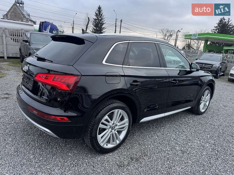 Внедорожник / Кроссовер Audi Q5 2019 в Тернополе