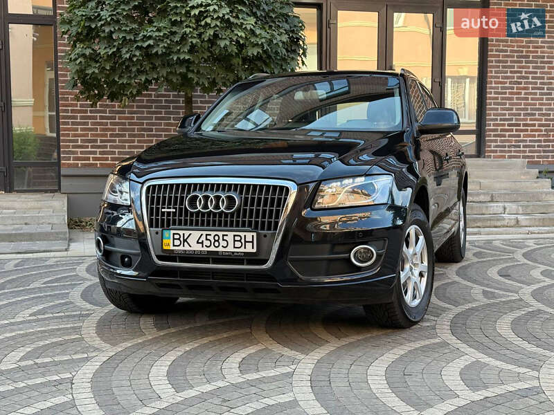 Позашляховик / Кросовер Audi Q5 2010 в Тернополі фото 2 Позашляховик / Кросовер Audi Q5 2010 в Тернополі