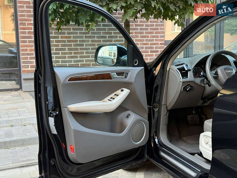 Позашляховик / Кросовер Audi Q5 2010 в Тернополі фото 20 Позашляховик / Кросовер Audi Q5 2010 в Тернополі