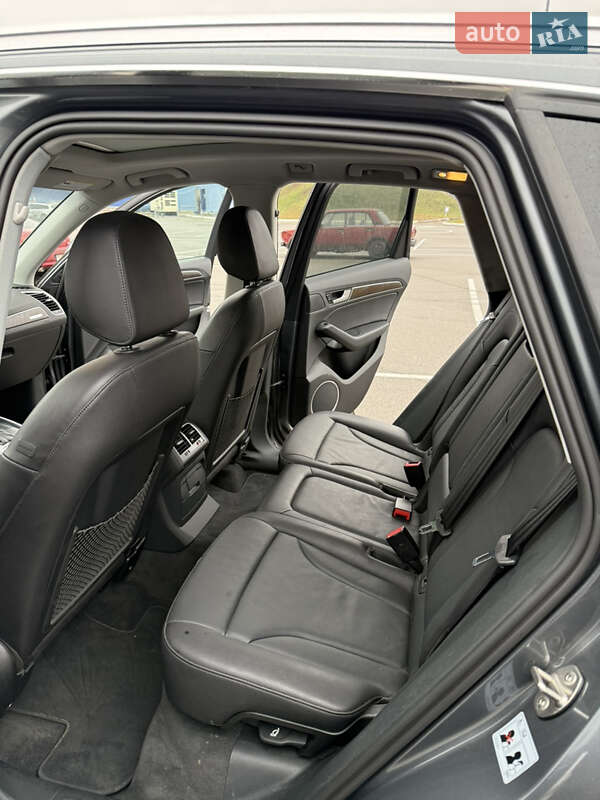 Внедорожник / Кроссовер Audi Q5 2016 в Киеве