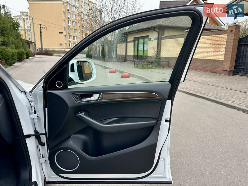 Внедорожник / Кроссовер Audi Q5 2015 в Киеве фото 24 Внедорожник / Кроссовер Audi Q5 2015 в Киеве