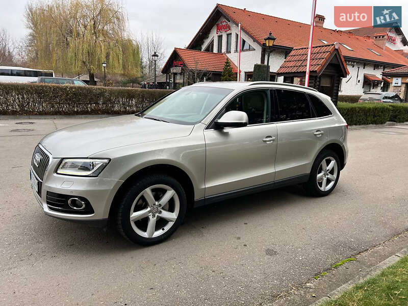 Позашляховик / Кросовер Audi Q5 2012 в Івано-Франківську