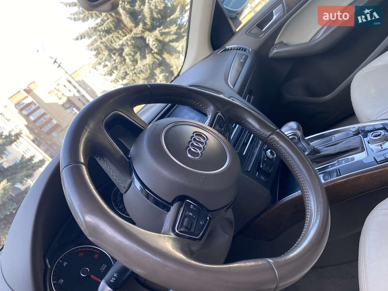 Позашляховик / Кросовер Audi Q5 2012 в Івано-Франківську