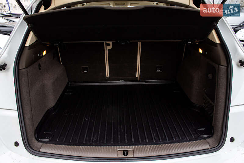 Позашляховик / Кросовер Audi Q5 2016 в Львові