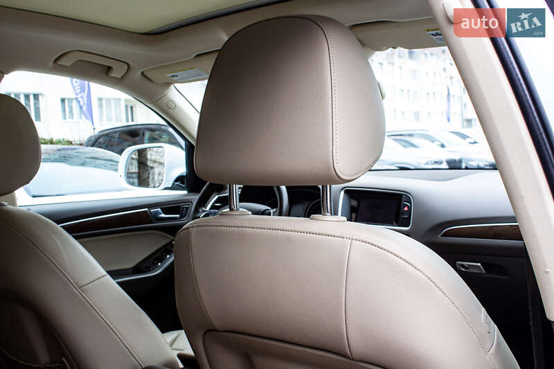 Позашляховик / Кросовер Audi Q5 2016 в Львові