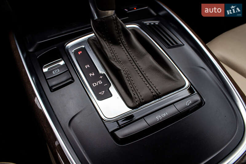 Позашляховик / Кросовер Audi Q5 2016 в Львові