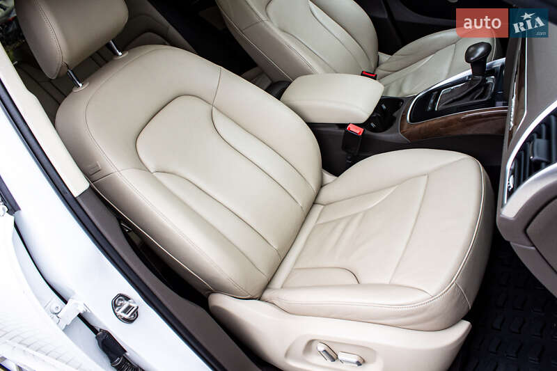 Позашляховик / Кросовер Audi Q5 2016 в Львові