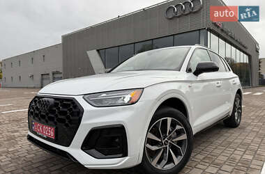 Внедорожник / Кроссовер Audi Q5 2023 в Киеве