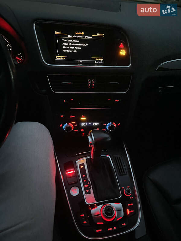 Внедорожник / Кроссовер Audi Q5 2015 в Львове