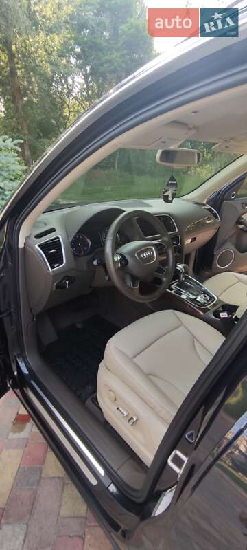 Внедорожник / Кроссовер Audi Q5 2016 в Миргороде