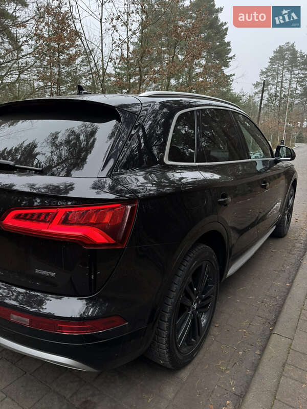 Позашляховик / Кросовер Audi Q5 2019 в Львові фото 9 Позашляховик / Кросовер Audi Q5 2019 в Львові