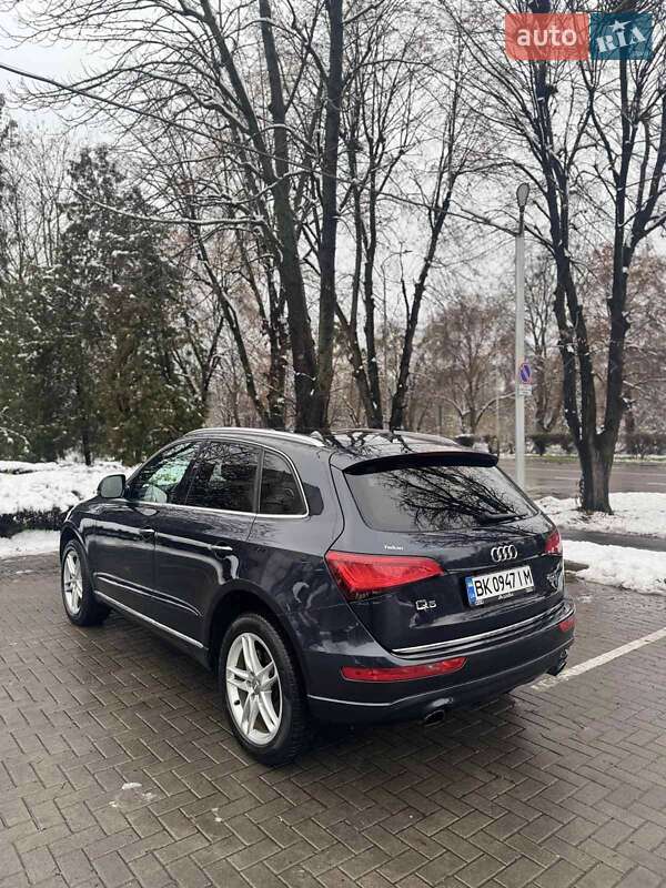 Внедорожник / Кроссовер Audi Q5 2016 в Львове