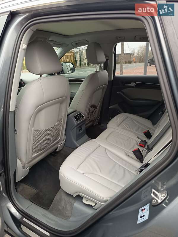 Внедорожник / Кроссовер Audi Q5 2013 в Буче