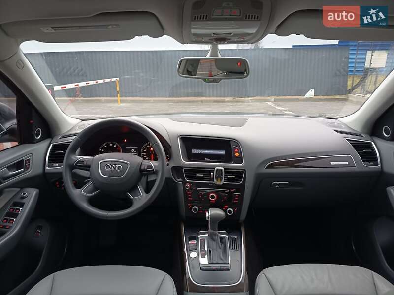 Внедорожник / Кроссовер Audi Q5 2013 в Буче