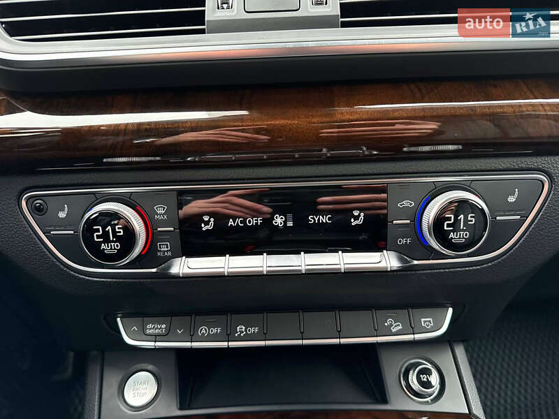Внедорожник / Кроссовер Audi Q5 2017 в Коломые