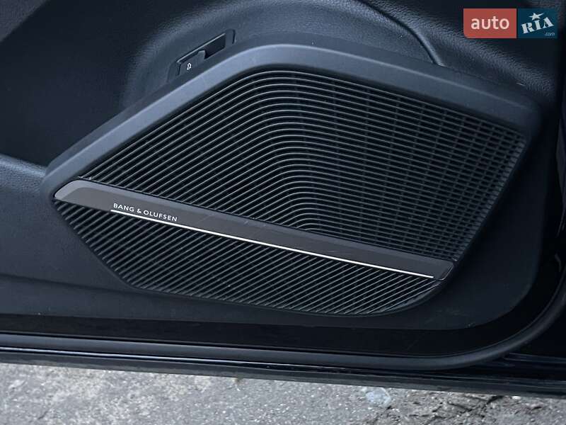 Внедорожник / Кроссовер Audi Q5 2018 в Чернигове