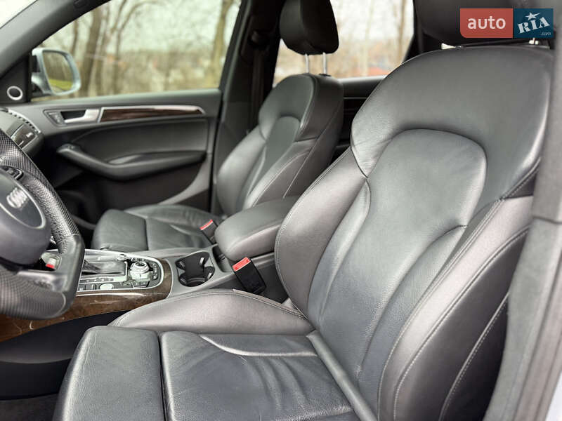 Внедорожник / Кроссовер Audi Q5 2016 в Киеве