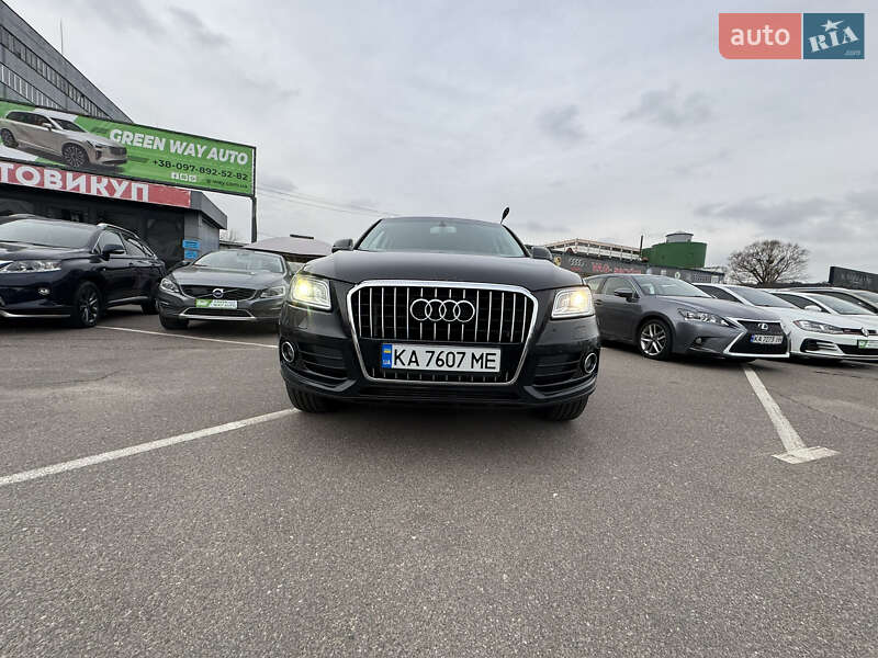 Позашляховик / Кросовер Audi Q5 2015 в Києві