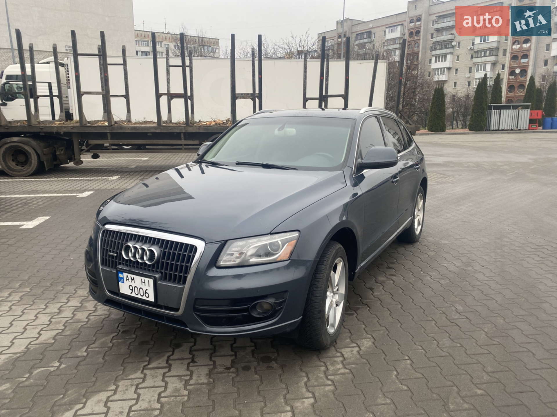 Audi Q5 2011 VIN WA1LFAFP9BA069315 фото оголошення 5 з 17