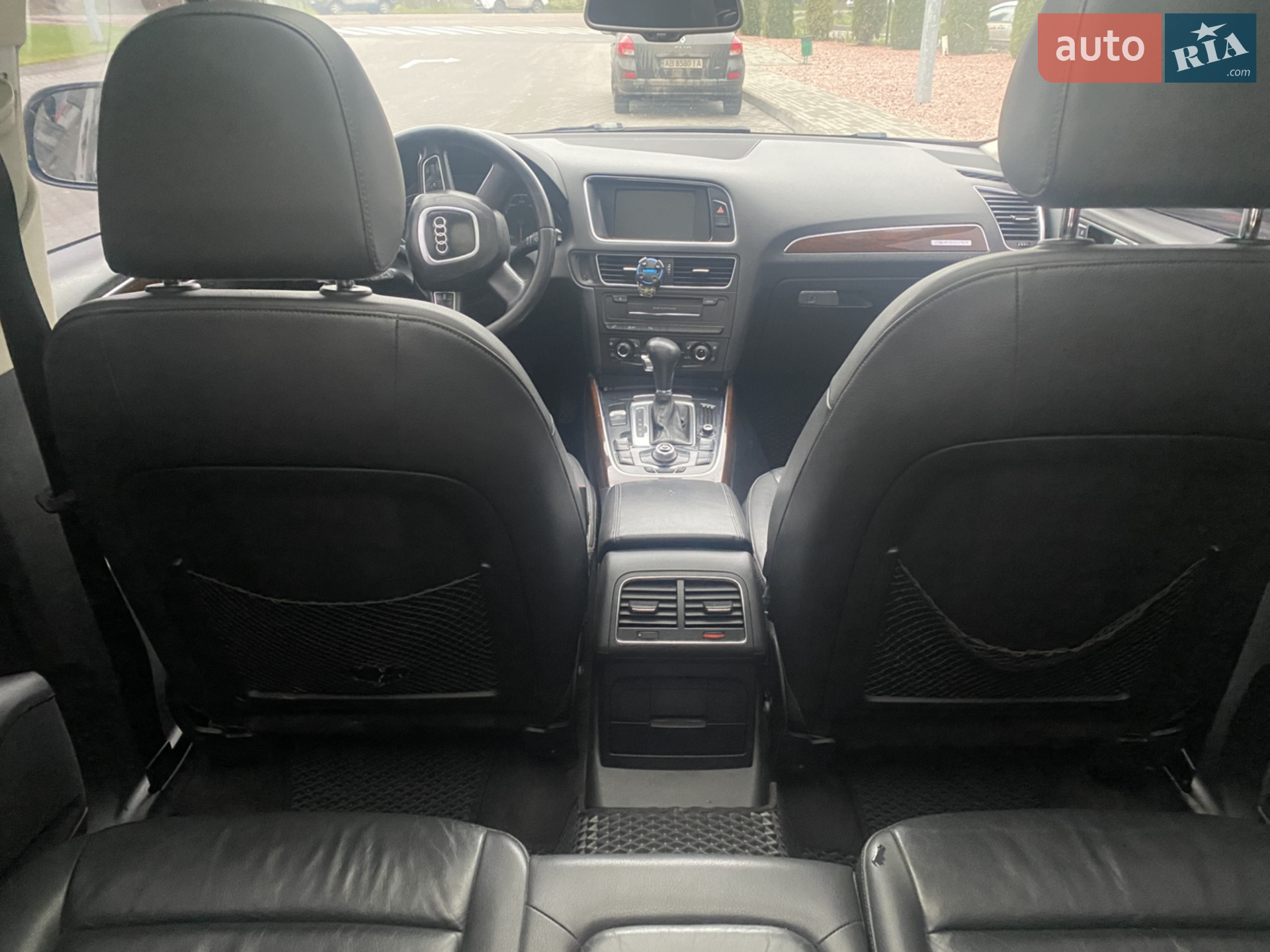 Audi Q5 2011 VIN WA1LFAFP9BA069315 фото оголошення 8 з 17