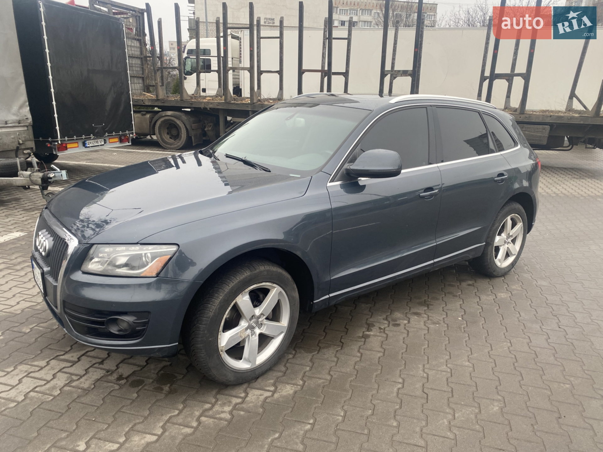Audi Q5 2011 VIN WA1LFAFP9BA069315 фото оголошення 13 з 17