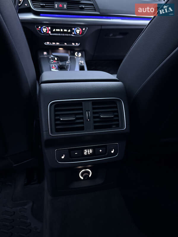 Внедорожник / Кроссовер Audi Q5 2019 в Самборе