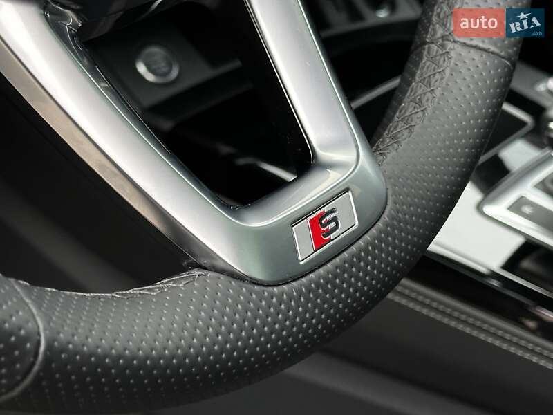 Внедорожник / Кроссовер Audi Q5 2024 в Львове